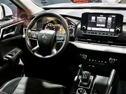 ميتسوبيشي اوتلاندر